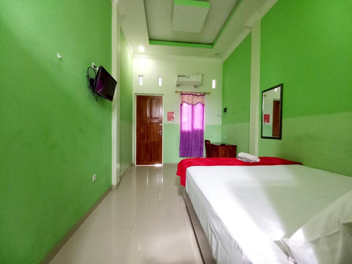 Harmony House Syariah Near Alun Alun Pati Mitra Reddoorz Hotel Buitenkant foto