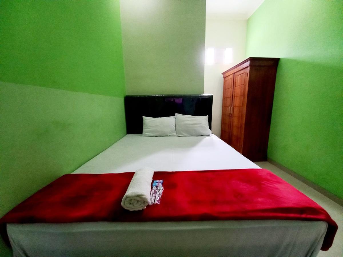 Harmony House Syariah Near Alun Alun Pati Mitra Reddoorz Hotel Buitenkant foto