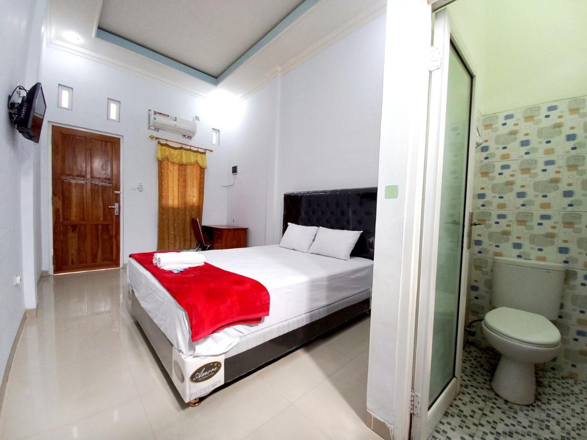 Harmony House Syariah Near Alun Alun Pati Mitra Reddoorz Hotel Buitenkant foto
