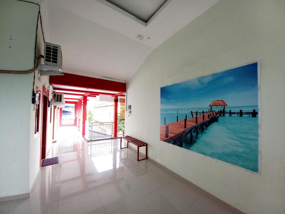 Harmony House Syariah Near Alun Alun Pati Mitra Reddoorz Hotel Buitenkant foto