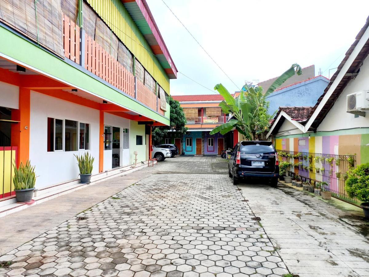 Harmony House Syariah Near Alun Alun Pati Mitra Reddoorz Hotel Buitenkant foto